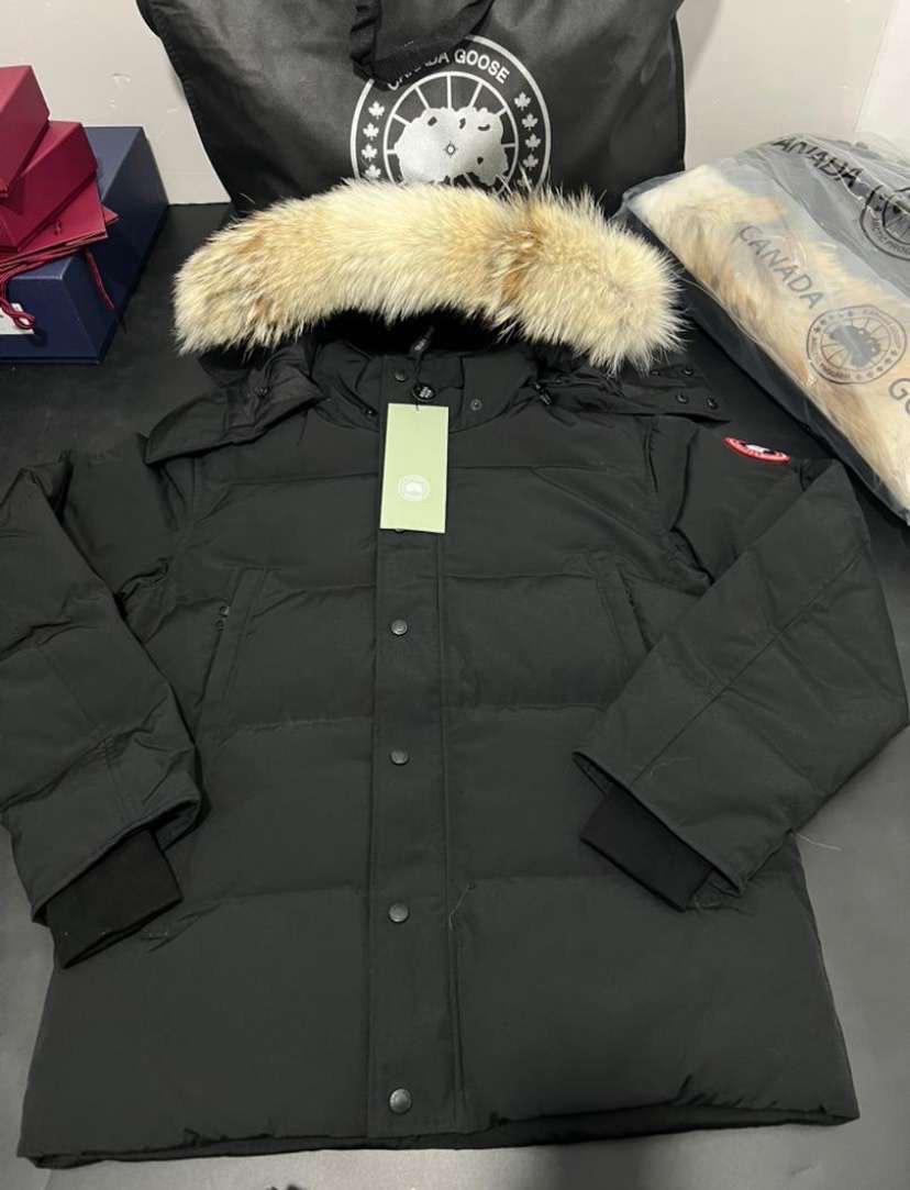 Canada Goose Puffer Jacket