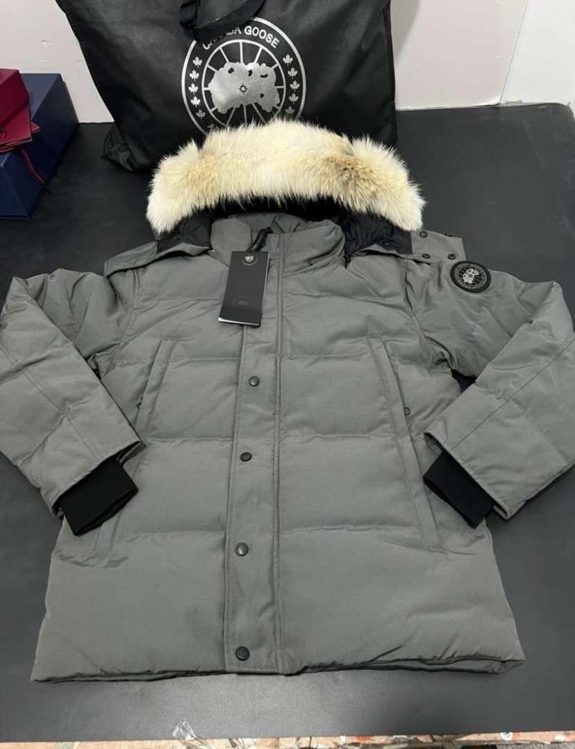 Canada goose puffer black badge